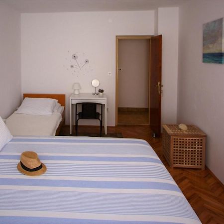 Rooms & Apartments Dolac ฮวาร์ ภายนอก รูปภาพ