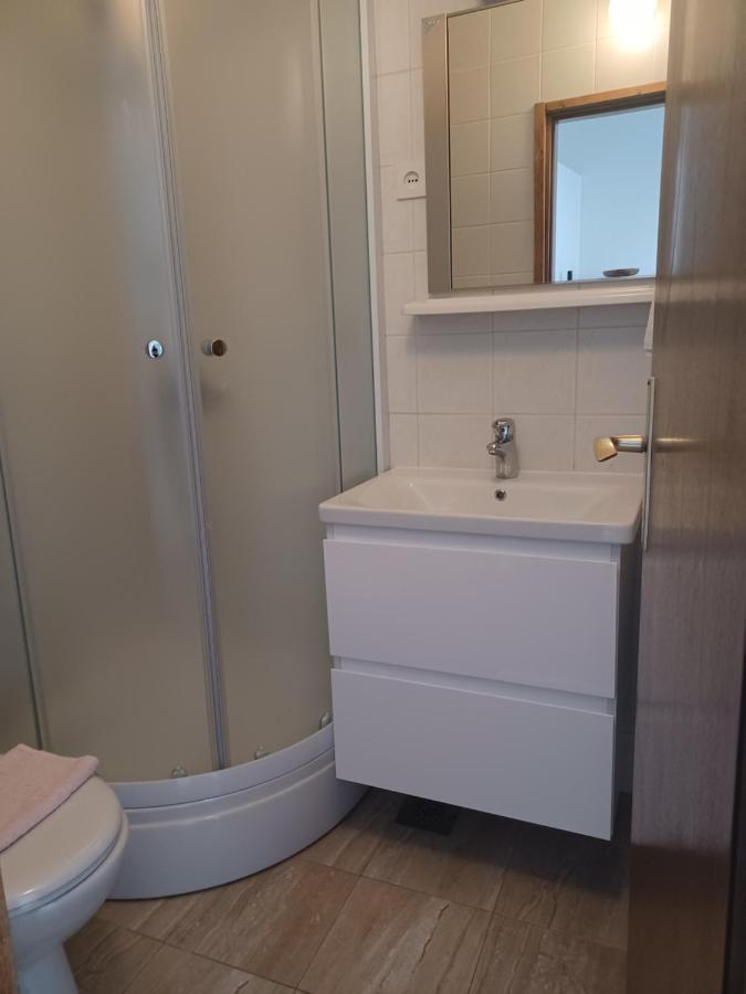 Rooms & Apartments Dolac ฮวาร์ ภายนอก รูปภาพ